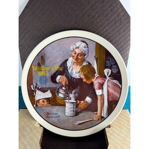 Norman Rockwell Mother's Day 1982 The Cooking Lesson Collector Plate Ltd Edition